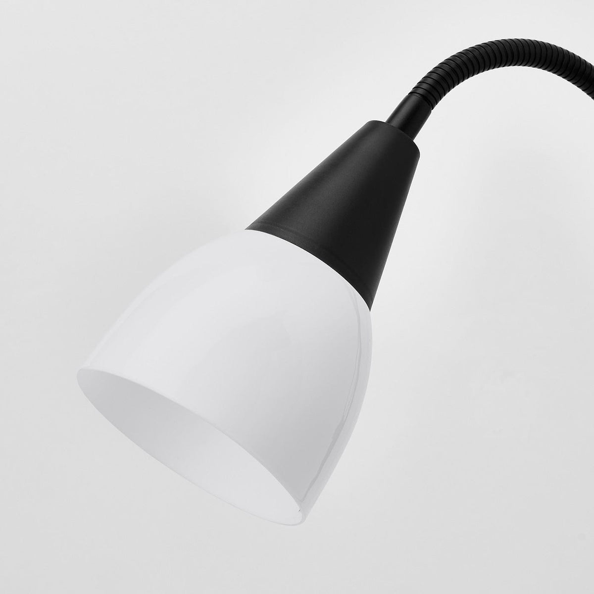 IKEA TÅGARP Floor Lamp – Black & White